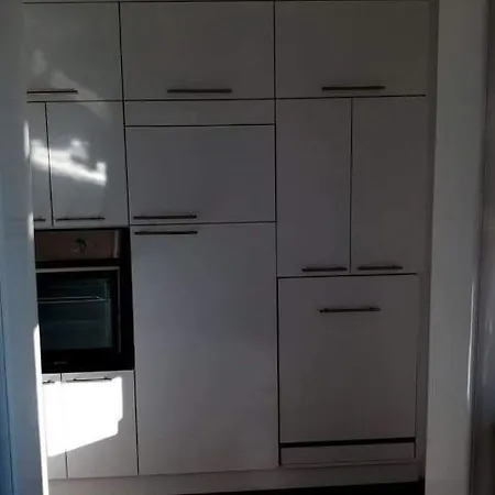 Apartment Alma *